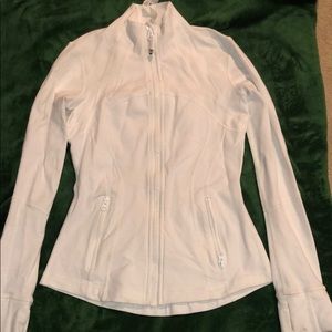 lululemon fit tight white jacket (NO STAINS)